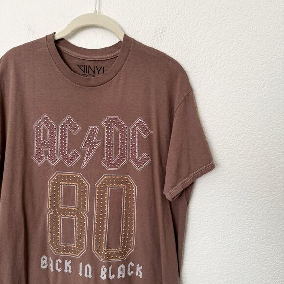 [Vinyl Icons] Brown ACDC Back in Black Studded Graphic Tee T-Shirt Size Medium M - Picture 6 of 10